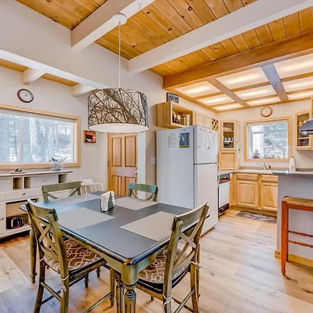 Cabin In The Woods Tahoma Exterior photo