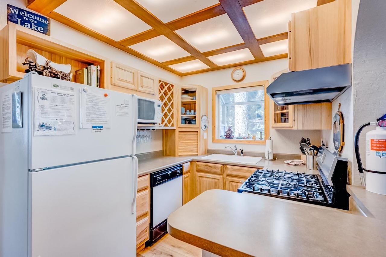 Cabin In The Woods Tahoma Exterior photo