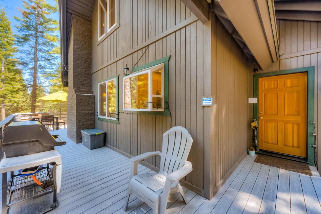 Cabin In The Woods Tahoma Exterior photo